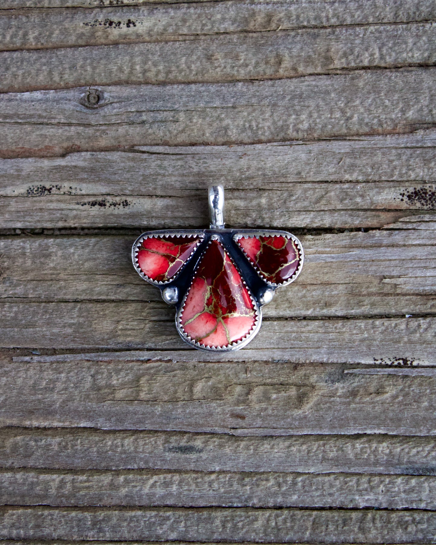 Crimson Vein Pendent