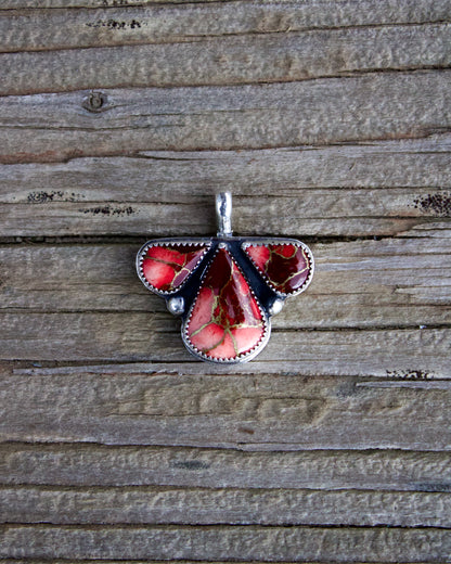 Crimson Vein Pendent